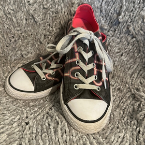 Converse Pretty‎ Strong Black/Pink Junior Size 2